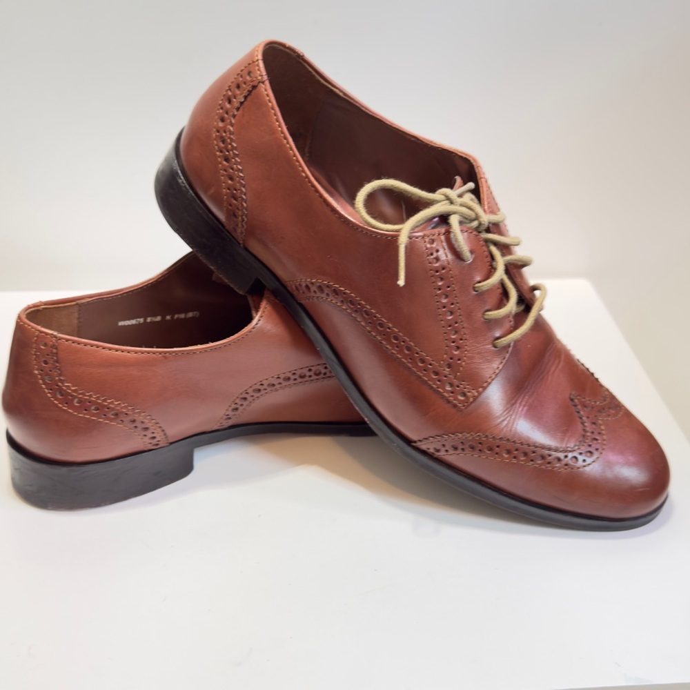 Classic Brown Leather Women’s Shoes